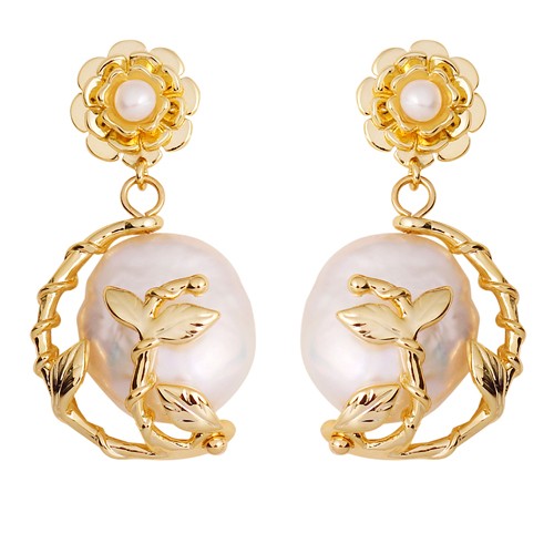 Freshwater Pearl Earring